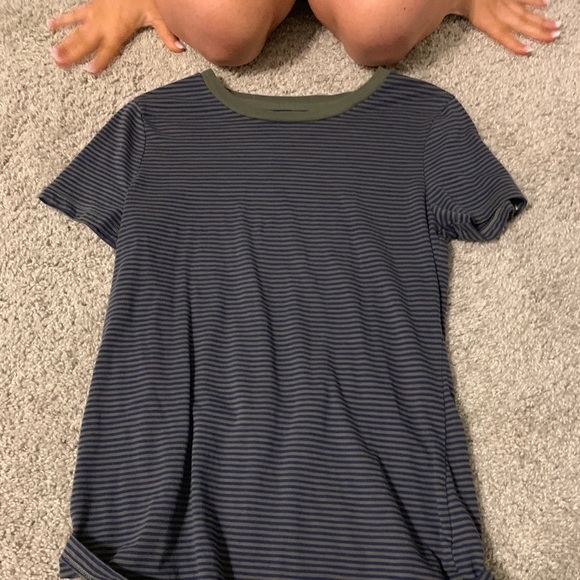 T-shirt - Picture 1 of 3